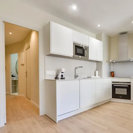 Guzman - Castell Apartment *