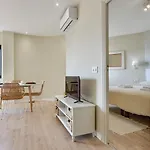 Guzman - Castell Apartment