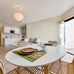 Guzman - Castell Apartment *
